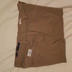 Vinyard Vines  Size 14 Performance  Shorts